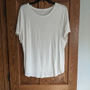 White soft t shirt from Old Navy